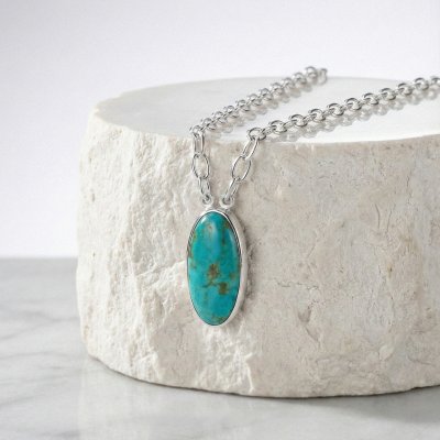Sterling Silver Turquoise Necklace 18 Inches