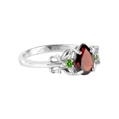 Sterling Silver Garnet with Chrome Diopside Ring