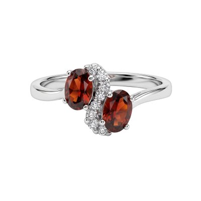 Sterling Silver Red Garnet Ring