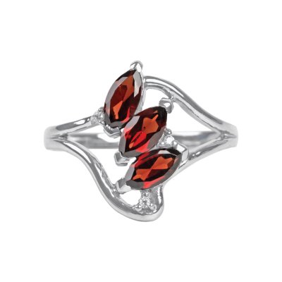 Sterling Silver Red Garnet Ring