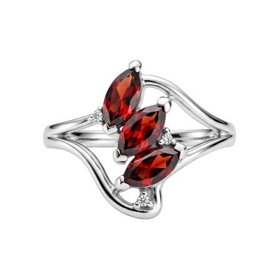 Sterling Silver Red Garnet Ring