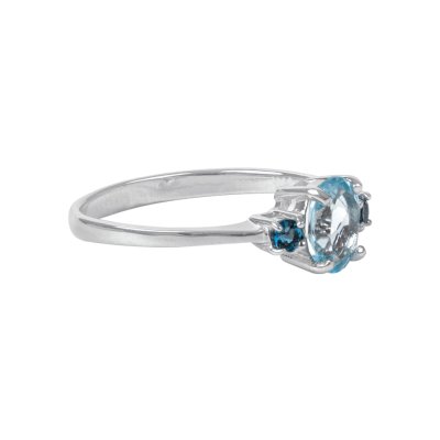 Sterling Silver Sky Blue Topaz Ring