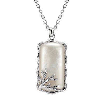 Sterling Silver Mother of Pearl Pendant With Chain 18 Inches