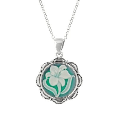 Sterling Silver Green Agate Lily Cameo Pendant With Chain 18 Inches