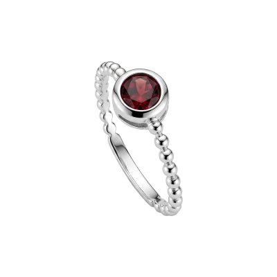 Sterling Silver Garnet Soliatire Ring