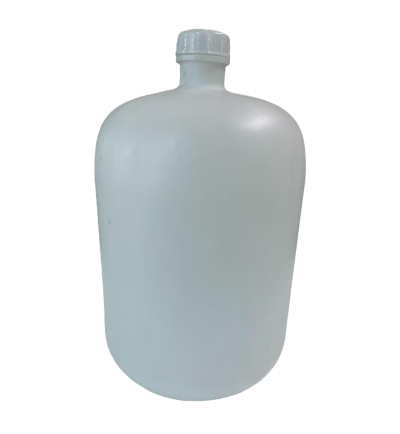 ขวดพลาสิกสีขาว