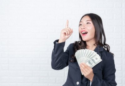 ไทยประกันชีวิต ยูนิเวอร์แซลไลฟ์ 10/1