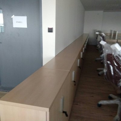 เฟอร์นิเจอร์สำนักงาน