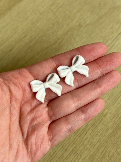 RIBBON EARRING STUD (PINK)