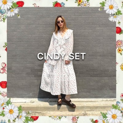 cindy set white (top + skirt)