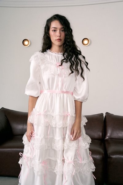 จัดส่ง 28/11 LALABELL DRESS