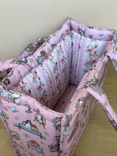 จัดส่ง 26 กพ FLUFFY VINTAGE WHITE BAG