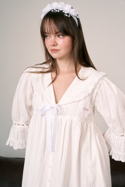 HAYDEN DRESS (WHITE) เเขนสั้นขึ้น