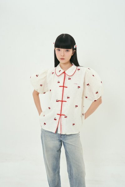 จัดส่ง 6 กุมภา LIU TOP WHITE