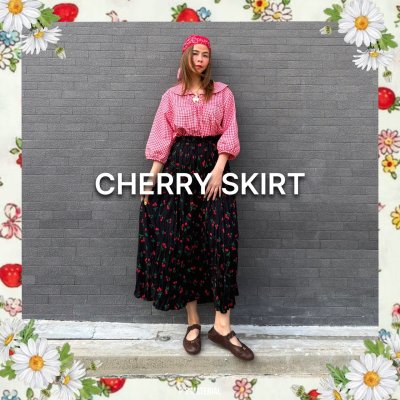 CHERRY SKIRT BLACK