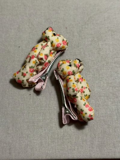 FLORAL TEDDY HAIR CLIP SIZE S (WHITE) 1 คู่