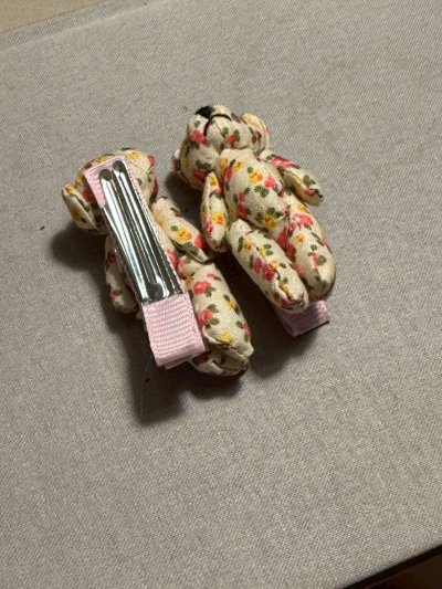 FLORAL TEDDY HAIR CLIP SIZE S (WHITE) 1 คู่
