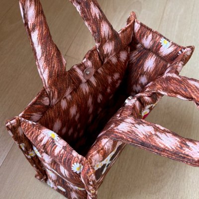 จัดส่ง 12 พฤษภา MINI BAMBI FLUFFY BAG