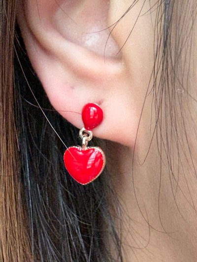 PETITE HEART EARRING
