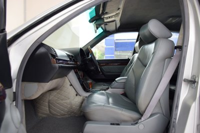 Mercedes-Benz S 320 ปี 1997