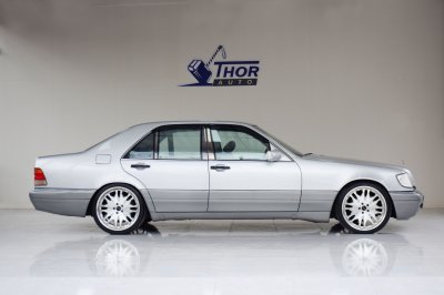 Mercedes-Benz S 320 ปี 1997