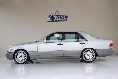 Mercedes-Benz S 320 ปี 1997