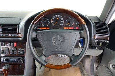 Mercedes-Benz S 320 ปี 1997