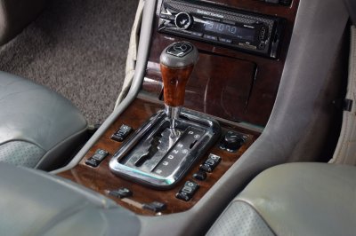 Mercedes-Benz S 320 ปี 1997