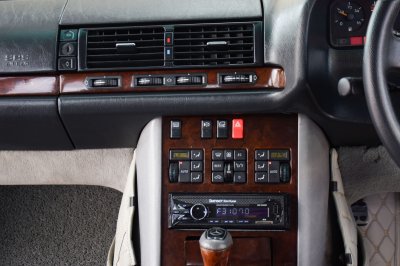 Mercedes-Benz S 320 ปี 1997