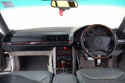 Mercedes-Benz S 320 ปี 1997