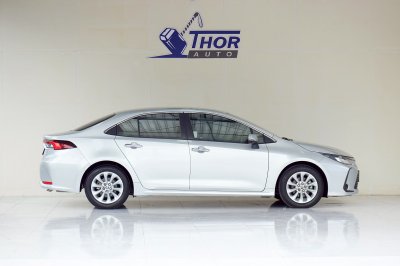 TOYOTA ALTIS New 1.6G ปี 2020