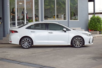 TOYOTA ALTIS 1.8 Sport ปี 2021