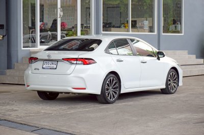 TOYOTA ALTIS 1.8 Sport ปี 2021