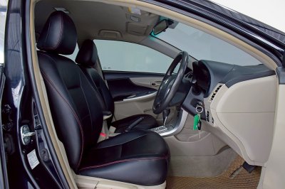 TOYOTA ALTIS 1.8E ปี 2013