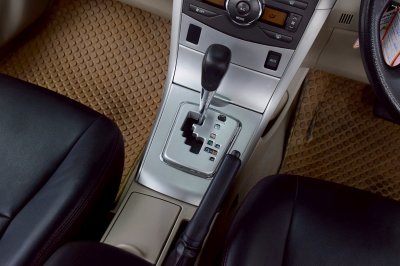 TOYOTA ALTIS 1.8E ปี 2013