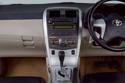 TOYOTA ALTIS 1.8E ปี 2013