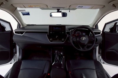 TOYOTA ALTIS New 1.6G ปี 2020