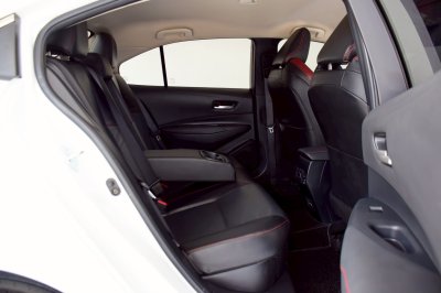 TOYOTA COROLLA ALTIS 1.8 Hybrid GR Sport AT ปี 2023