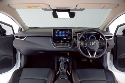 TOYOTA COROLLA ALTIS 1.8 Hybrid GR Sport AT ปี 2023