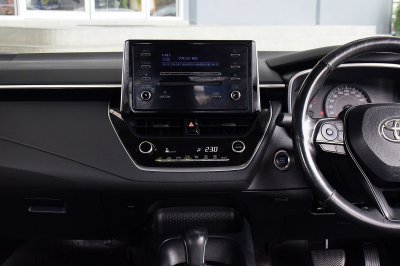 TOYOTA ALTIS New 1.6G ปี 2020