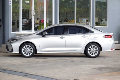 TOYOTA ALTIS New 1.6G ปี 2020