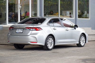 TOYOTA ALTIS New 1.6G ปี 2020