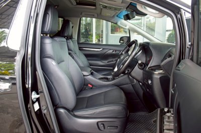 TOYOTA ALPHARD 2.5 S C-Package ปี 2021