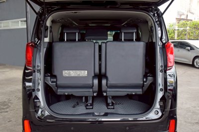 TOYOTA ALPHARD 2.5 S C-Package ปี 2021