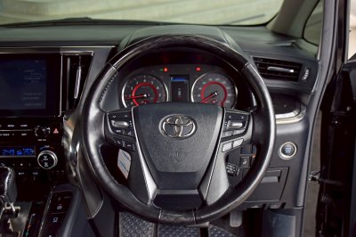 TOYOTA ALPHARD 2.5 S C-Package ปี 2021