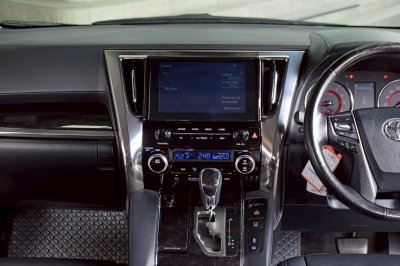 TOYOTA ALPHARD 2.5 S C-Package ปี 2021