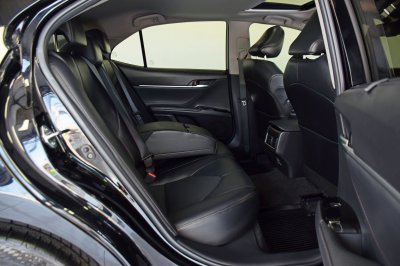 TOYOTA CAMRY 2.5G AT ปี 2018