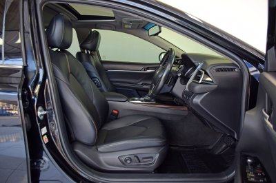 TOYOTA CAMRY 2.5G AT ปี 2018