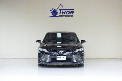 TOYOTA CAMRY 2.0G ปี 2018 จด 19