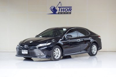 TOYOTA CAMRY 2.0G ปี 2018 จด 19